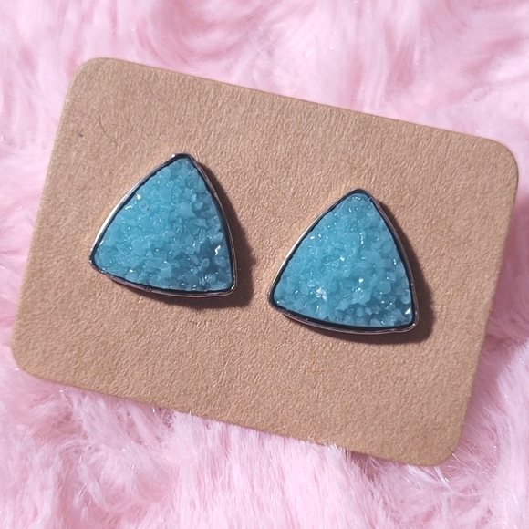 🍒3/$12🍒Faux Druzy Studs. New. 10mm. - Picture 9 of 9